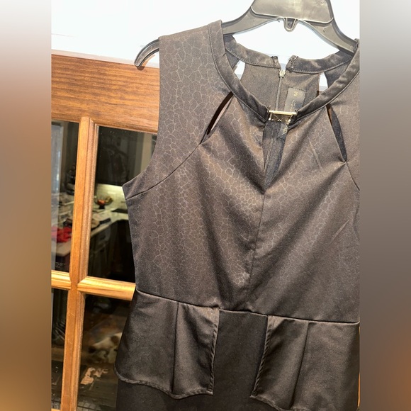 EUC Kardashian‎ Collection Size Medium Elegant Black Sleeveless Mini Dress - Picture 2 of 11